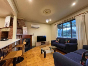 Ocean Road Holiday House